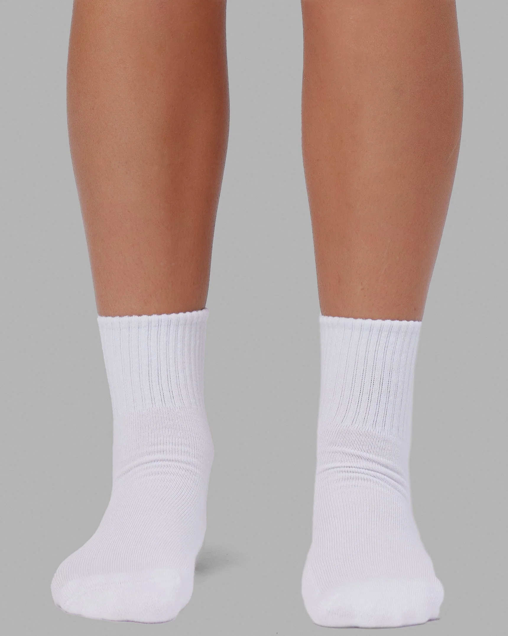 9746-signal-quarter-socks-3-pack-white-black-4.webp Signal Quarter Socks 3 Pack - White-Black