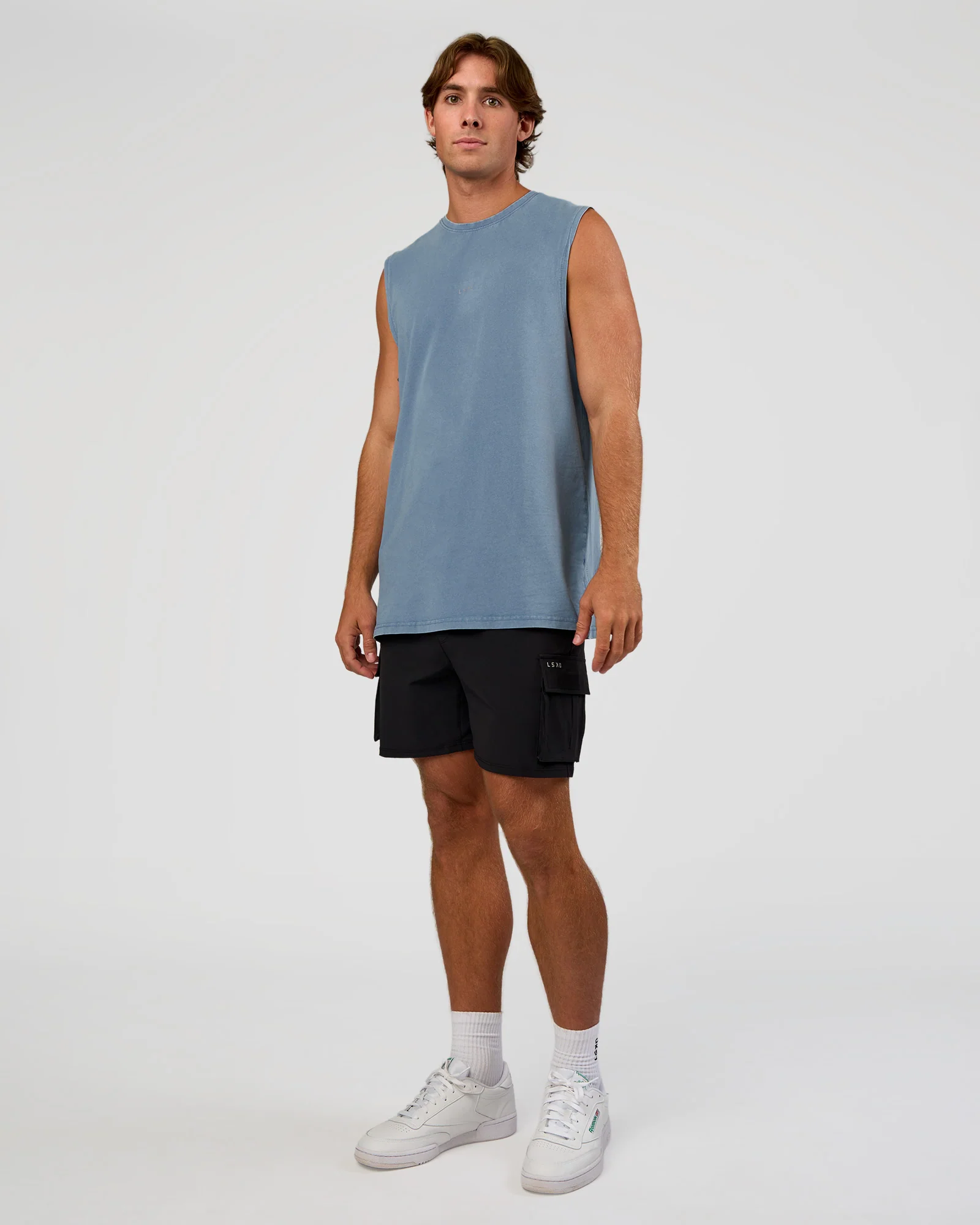 9823-base-flxcotton-tank-regular-fit-2cm-elemental-blue-washed-4.webp Base FLXCotton Tank Regular Fit +2cm - Elemental Blue Washed
