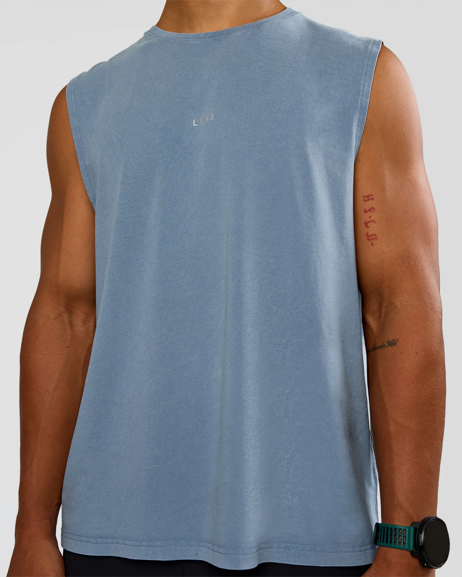 9871-base-flxcotton-tank-regular-fit-8cm-elemental-blue-washed-3.webp Base FLXCotton Tank Regular Fit -8cm - Elemental Blue Washed