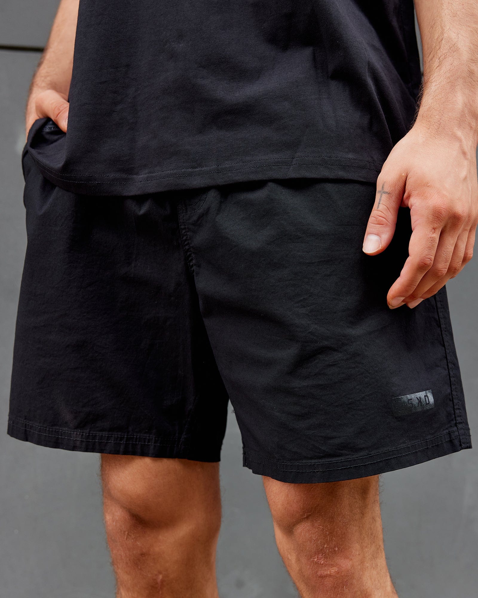9879-daily-7-short-black-black-1.jpg Daily 7" Short - Black-Black